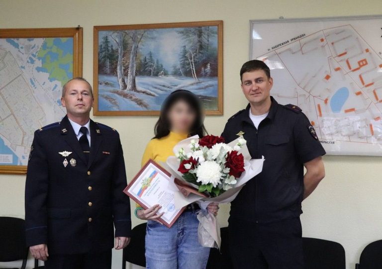 В Норильске горожанка спасла 55-летнюю женщину от мошенников