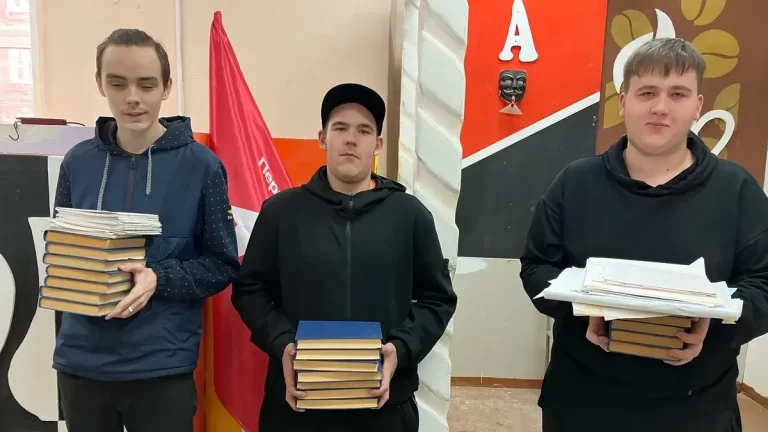 Студенты Ивановской области собрали 10 тонн макулатуры и спасли 176 деревьев